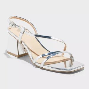 Wild Fable Blaire Heels in Metallic Silver